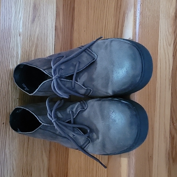 Mens Born Boots - Picture 2 of 5